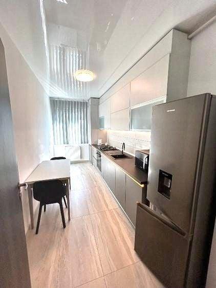 Apartament cu 2 camere decomandat în Mihai Bravu