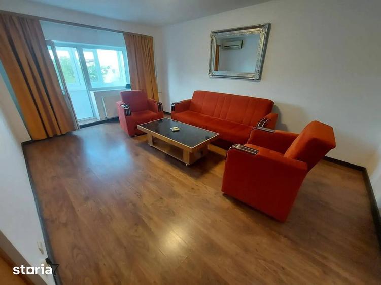 Apartament cu 2 camere decomandat în Victoriei