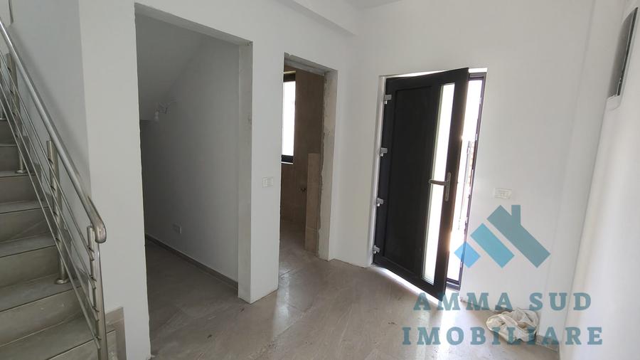 Casă individuală cu 5 camere cu Teren 344 Mp în Popești-Leordeni