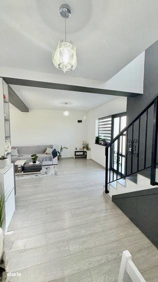 Casă cu 3 camere cu Teren 663 Mp în Budești
