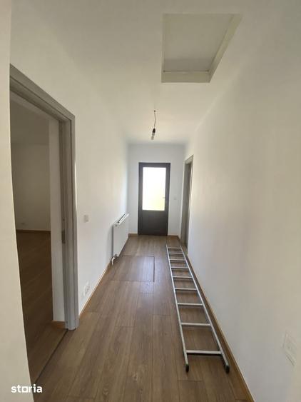 Casă cu 4 camere cu Teren 529 Mp în Central