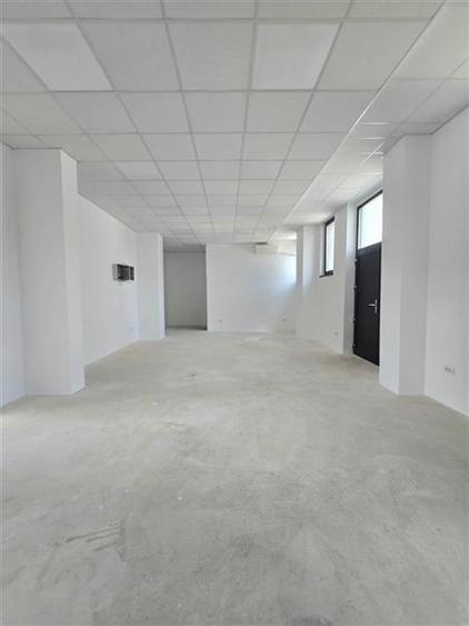 Spațiu comercial, de 117 mp, în Colentina