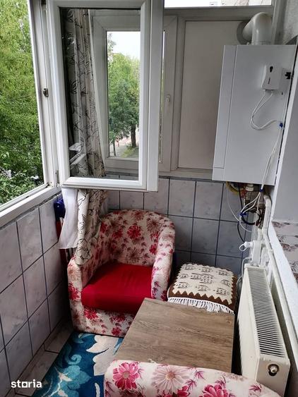 Apartament cu 2 camere decomandat în Rovine