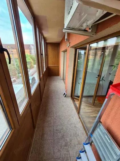 Apartament cu 2 camere în Sisești