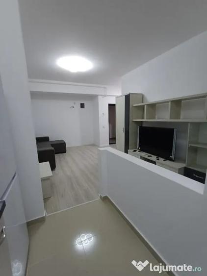 Apartament cu 2 camere decomandat în Chiajna