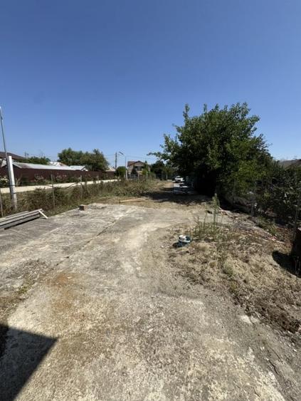 Casă individuală cu 7 camere cu Teren 2274 Mp în Târgșoru Vechi