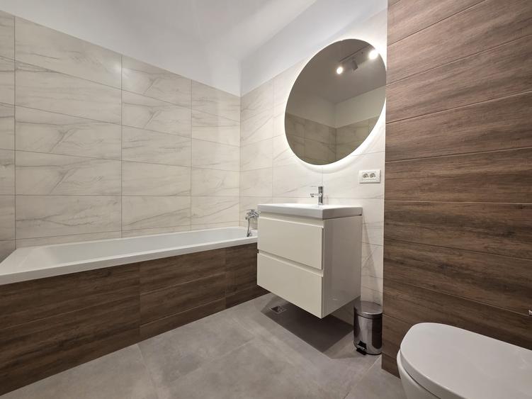 Apartament cu 2 camere decomandat în Pipera