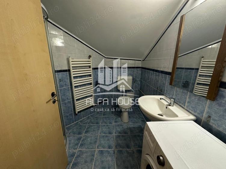 Apartament cu 3 camere decomandat în Triaj
