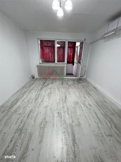 Vanzare apartament 2 camere Podu Ros - renovat complet - 4