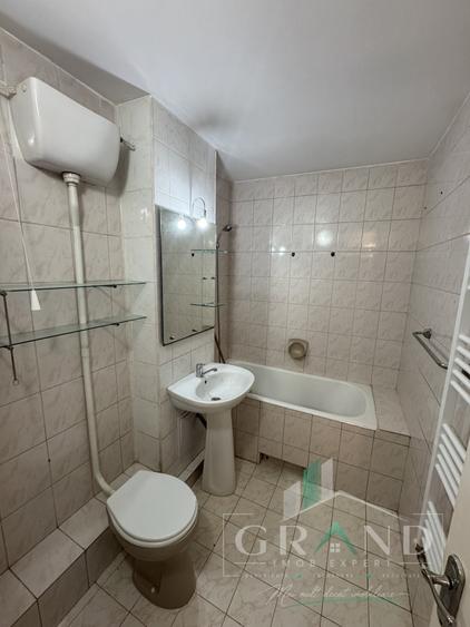 Apartament cu 4 camere decomandat, mobilat în Mănăștur