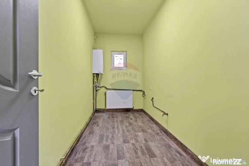 Casă cu 7 camere cu Teren 1363 Mp în Sânnicolau Mic