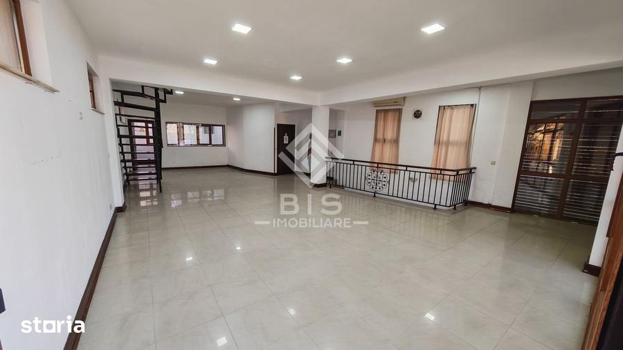 Spațiu comercial, de 90 mp, în Central