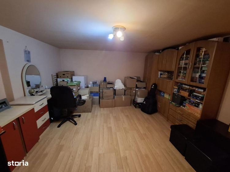 Casă cu 3 camere cu Teren 220 Mp în Rogerius