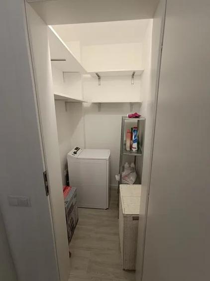 Apartament cu 3 camere semidecomandat în Semicentral