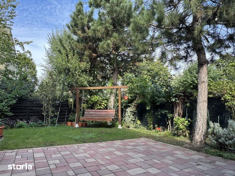 Casă cu 4 camere cu Teren 198 Mp în 1 Decembrie