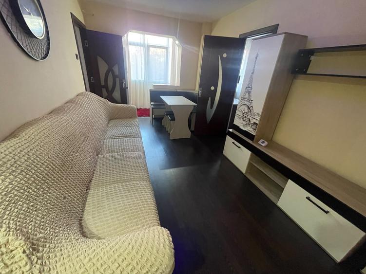 Apartament cu 2 camere nedecomandat în Tătărași