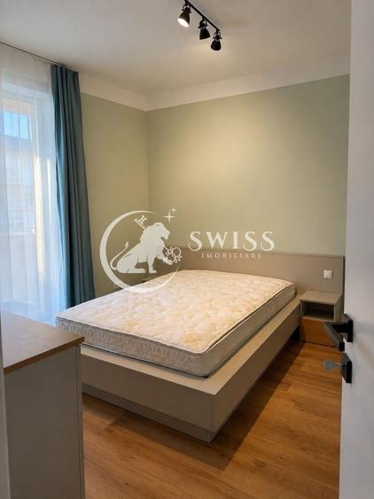 Apartament cu 3 camere semidecomandat, mobilat în Central