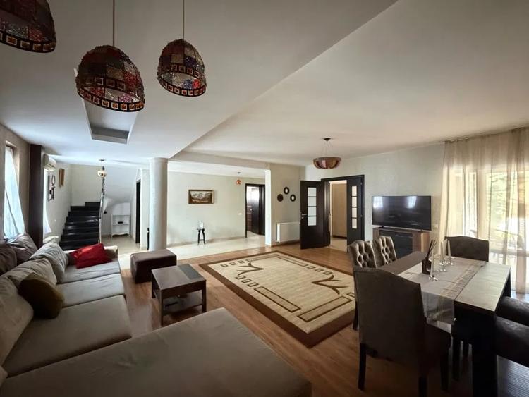 Casă individuală cu 5 camere cu Piscina în Pipera