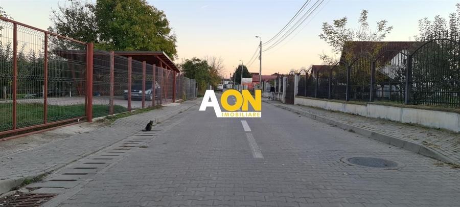 Teren Construcții intravilan de 1220 mp, în Micești