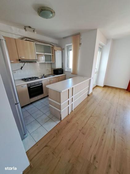 Apartament cu 2 camere decomandat în Șcheia