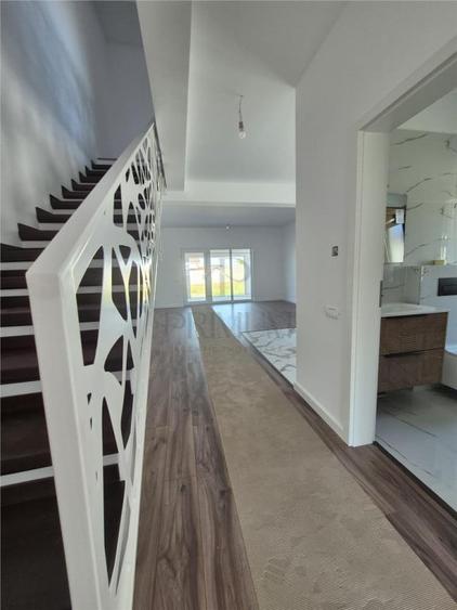 Duplex superb - zona foarte buna - la cheie - 11
