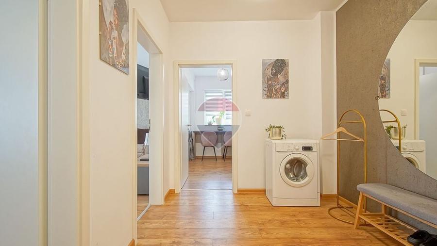 Apartament cu 2 camere decomandat în Avantgarden