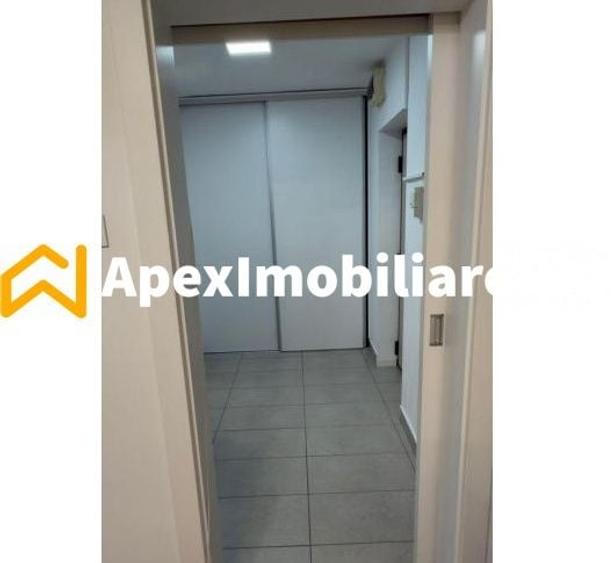 Apartament cu 2 camere semidecomandat în Decebal