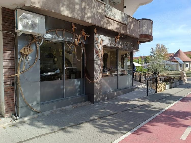 Spațiu comercial, de 148 mp, în Hunedoara