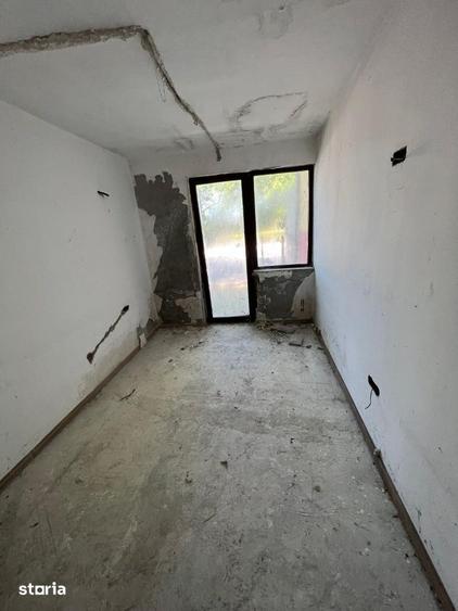 Vila Eforie Sud P+1+T 13 camere la 400m de mare - 10