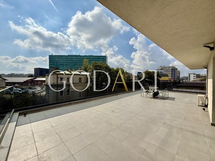Apartament cu 2 camere decomandat, mobilat în 13 Septembrie