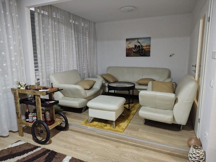 Apartament cu 2 camere semidecomandat în UTA