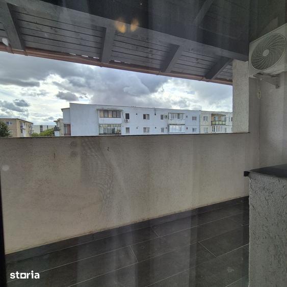 Apartament cu 3 camere în Confecții
