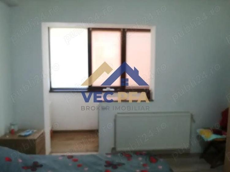 Apartament cu 2 camere semidecomandat, mobilat în Central