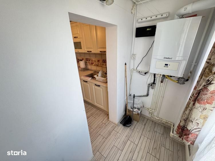 Apartament cu 2 camere decomandat în Km 5