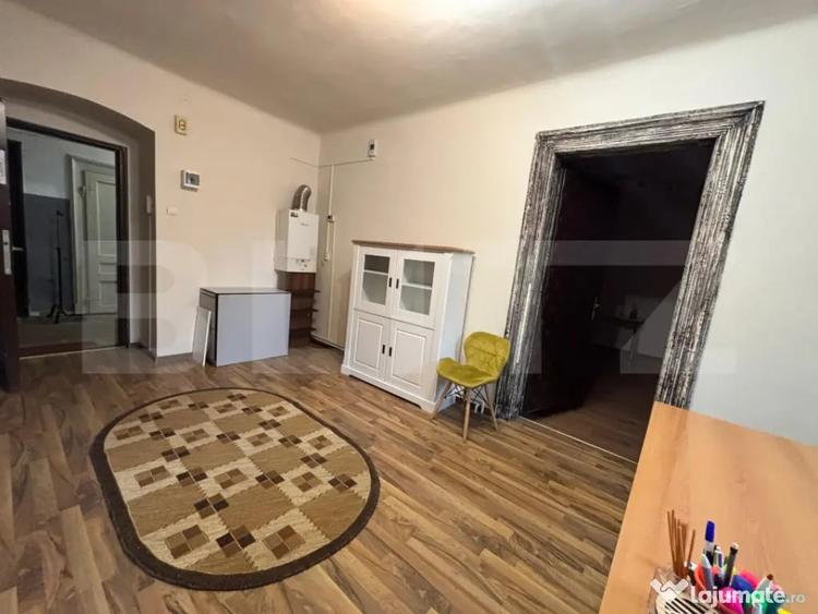 Spațiu comercial, de 50 mp, în Central