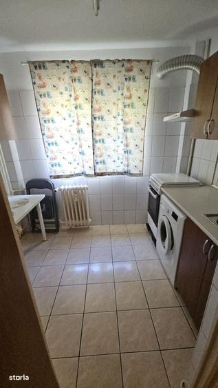 Garsonieră decomandată în Iancului