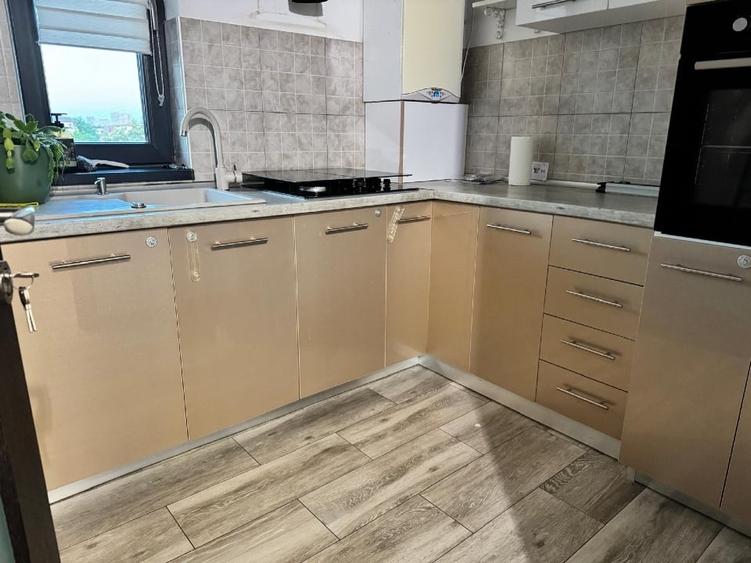 Apartament cu 2 camere decomandat, mobilat în Chitila