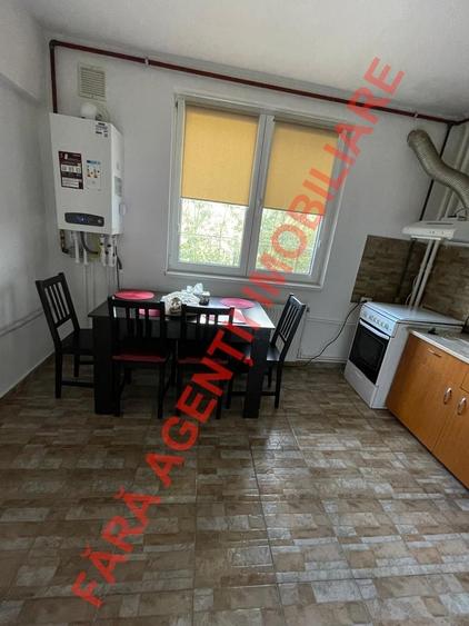 Piata Sudului + Loc de Parcare, Strada Secuilor, Nr. 11, Sector 4 Bucuresti - 6