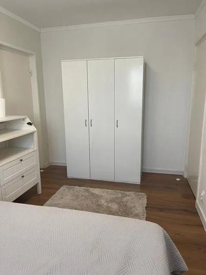 Apartament cu 3 camere decomandat, mobilat în Drumul Taberei