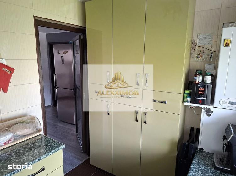 Apartament cu 3 camere decomandat, mobilat în Nord