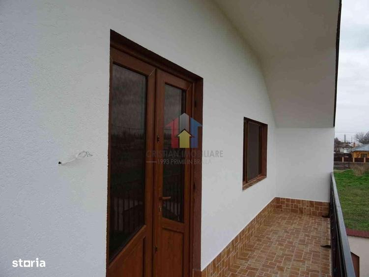 Vila P+1, constructie 2013, teren 700 mp, la 50Km de Braila - 9