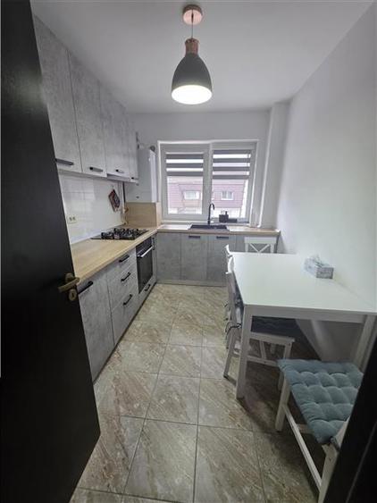 Apartament 2 camere, zona Sanpetru - 1