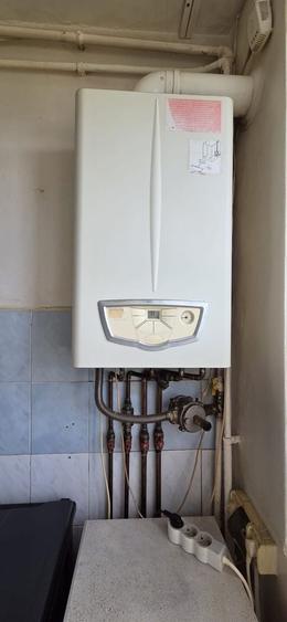 Garsonieră decomandată în Drumul Carului