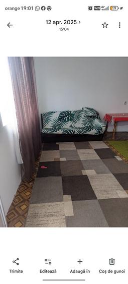 Casă cu 4 camere în Domnești