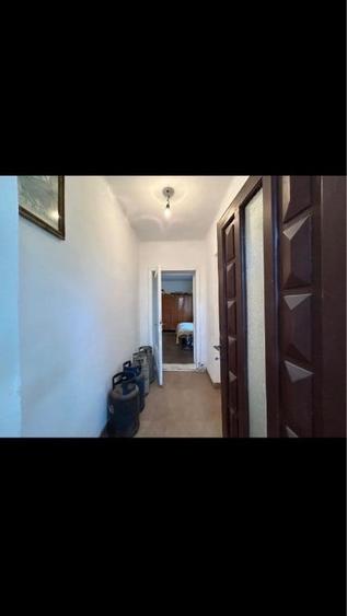 Casă cu 4 camere cu Teren 412 Mp în Comana