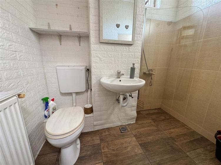 Apartament cu 2 camere decomandat în Progresul
