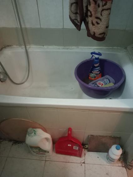 Garsonieră nedecomandată în Noua
