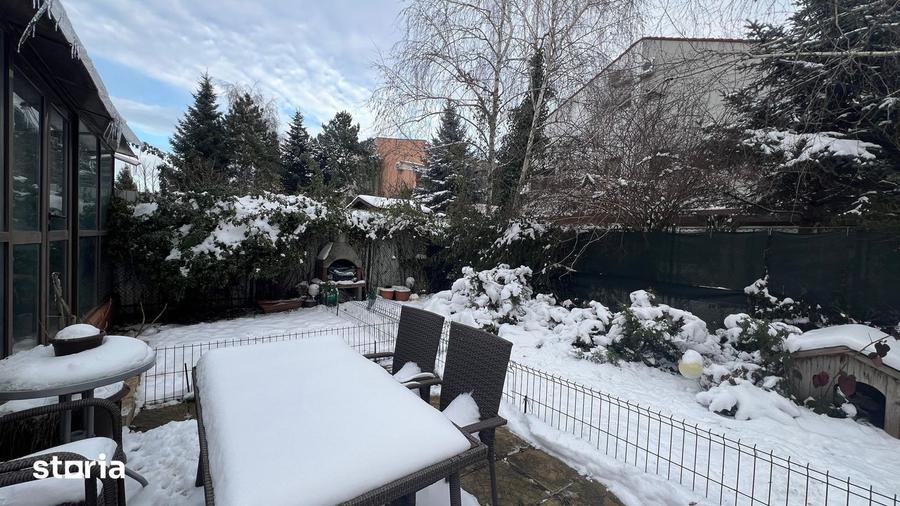 Casă cu 5 camere cu Canalizare în Bucureștii Noi
