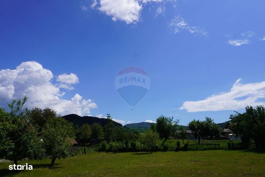 Casă cu 3 camere în Săliște