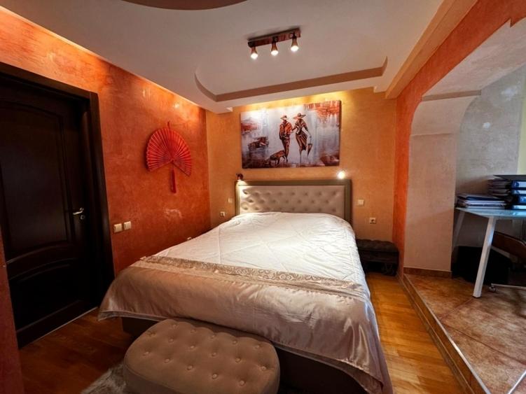 Etaj 2-Apartament Exclusivist 98mp- Targu Cucu-Tribunal-Bloc Tip Vila 1991 - 10